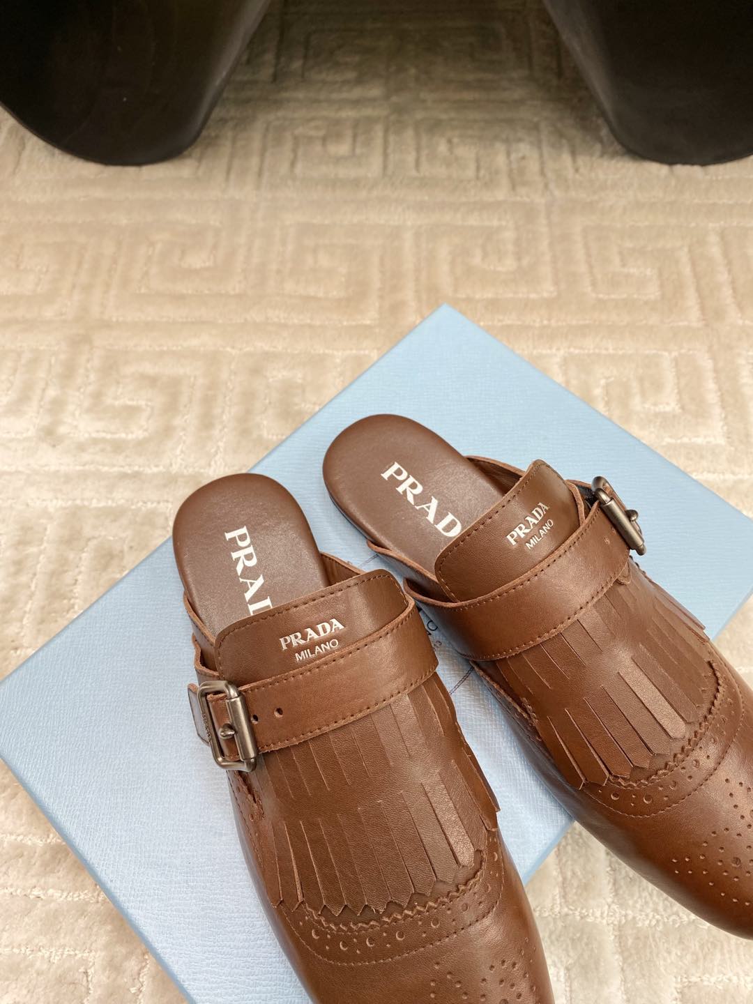 TASSEL MULES IN RUSSET BROWN LAMBSKIN