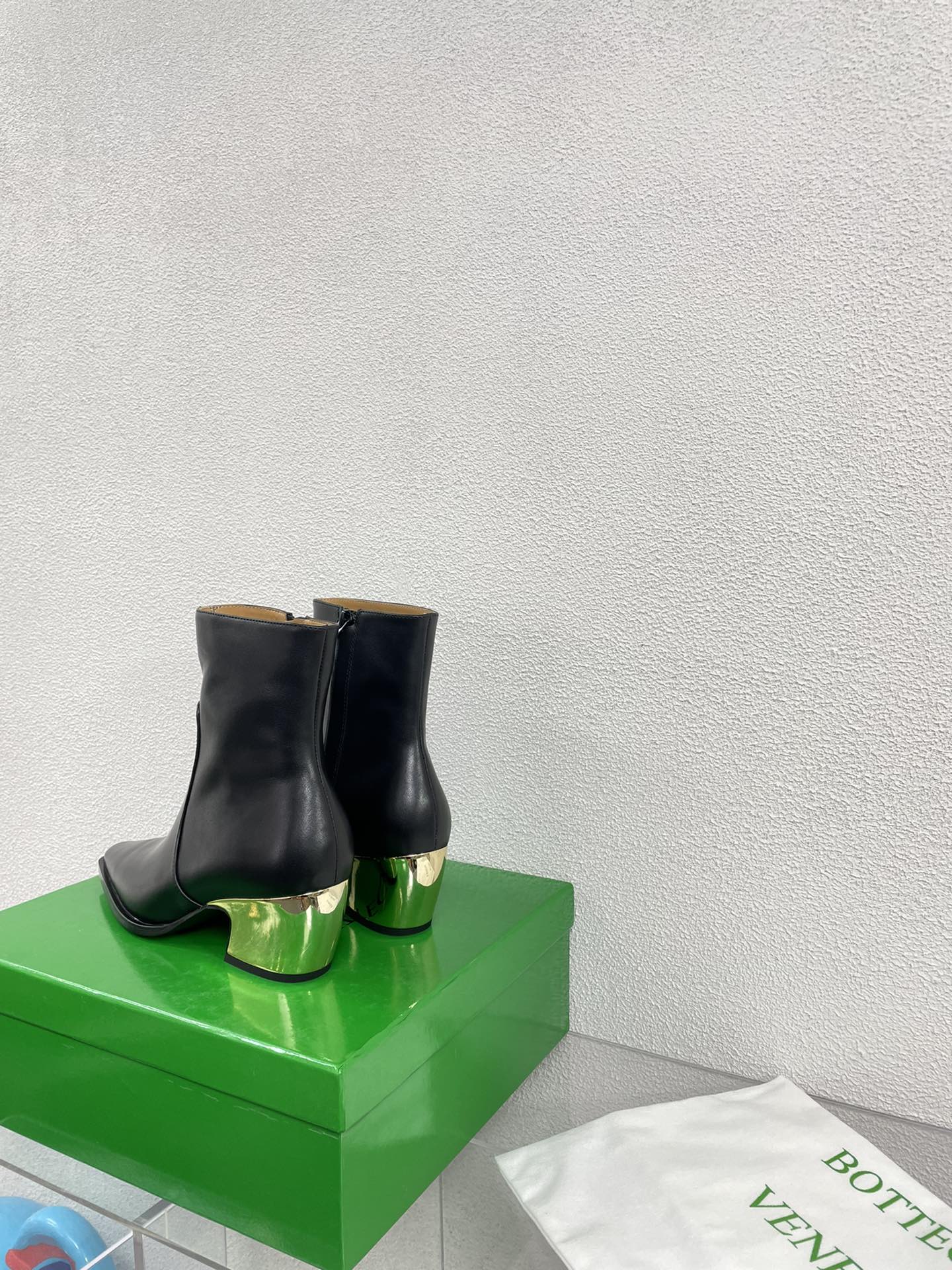 TEX ANKLE BOOT IN BLACK CALFSKIN