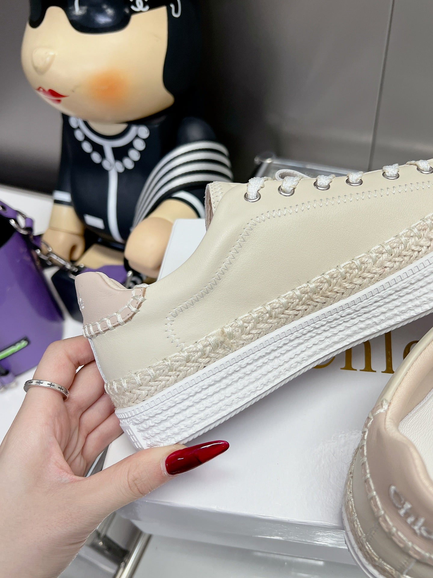 TELMA LACE-UP SNEAKER IN CREAM BEIGE LAMBSKIN AND RAFFIA