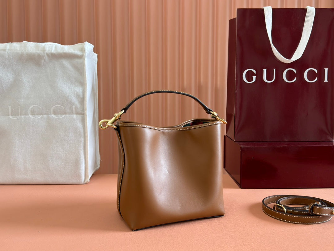 EMBLEM SMALL BUCKET BAG 19 IN BROWN SMOOTH CALFSKIN