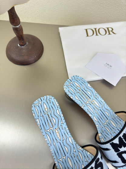 DWAY HEELED SLIDE EMBROIDERED COTTON AND LIGHT PINK MISS DIOR ALLOVER MOTIF 35 MM