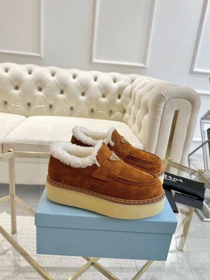 SUEDE LOAFER BRONZE BROWN WITH SHEARLING LINING