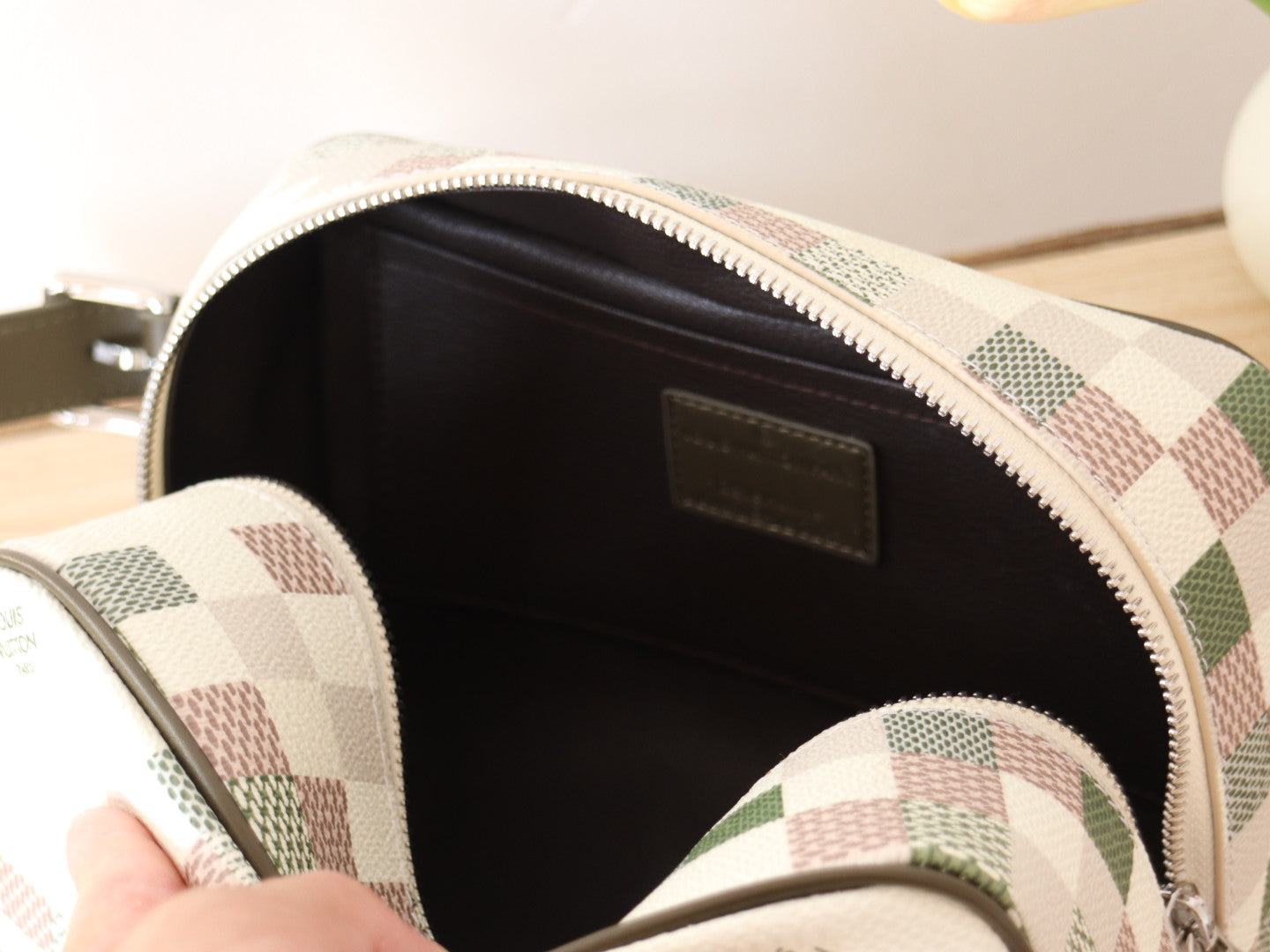 LOCKER DOPP KIT 23 IN KHAKI DAMOFLAGE COATED CANVAS