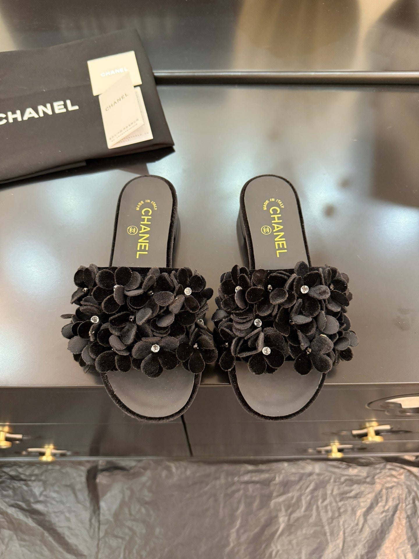 FLAT MULE 15 MM IN BLACK VELVET