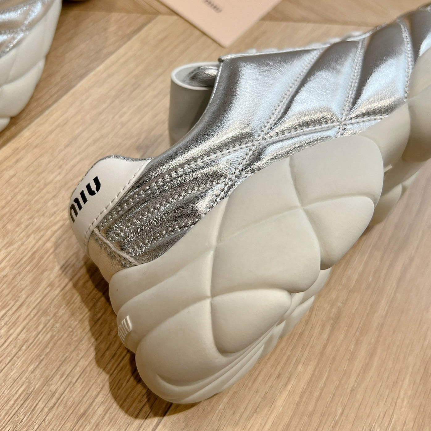 Women's Sneakers Silver Cowhide
