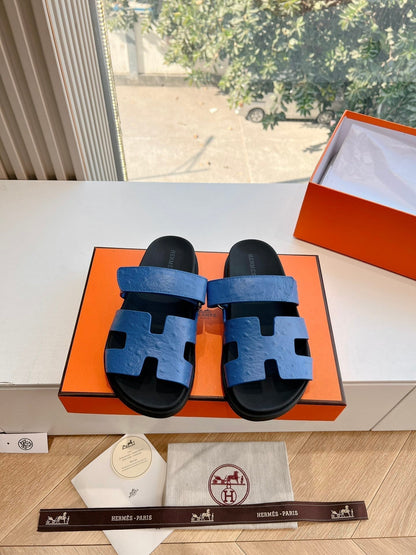 CHYPRE SANDAL IN COBALT BLUE GRAINED CALFSKIN