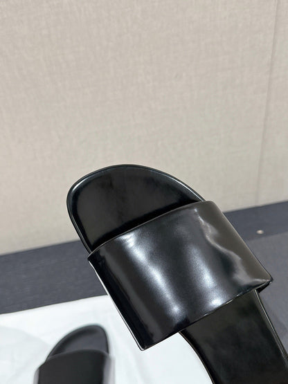 SL CARLYLE SLIPPERS BLACK CALFSKIN