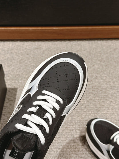 CC CLASSIC SNEAKER IN BLACK MIX WHITE LAMBSKIN