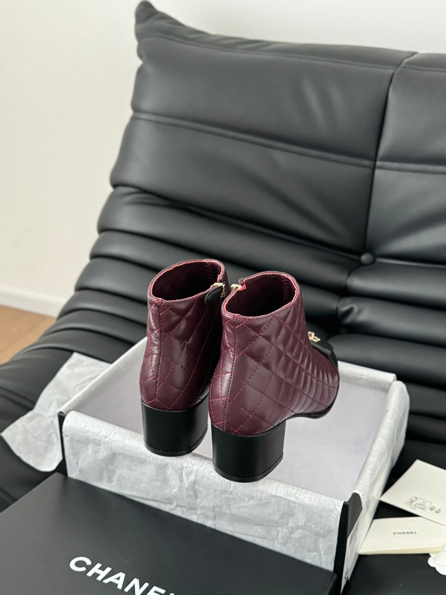 CC BALLET SHORT BOOTS 65 MM IN SANGRIA PURPLE MIX BLACK QUILTED PATTERN LAMBSKIN