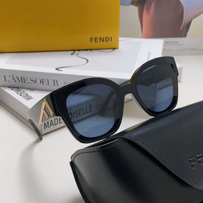 ROMA SQUARE FRAME SUNGLASSES 542083 IN ACETATE