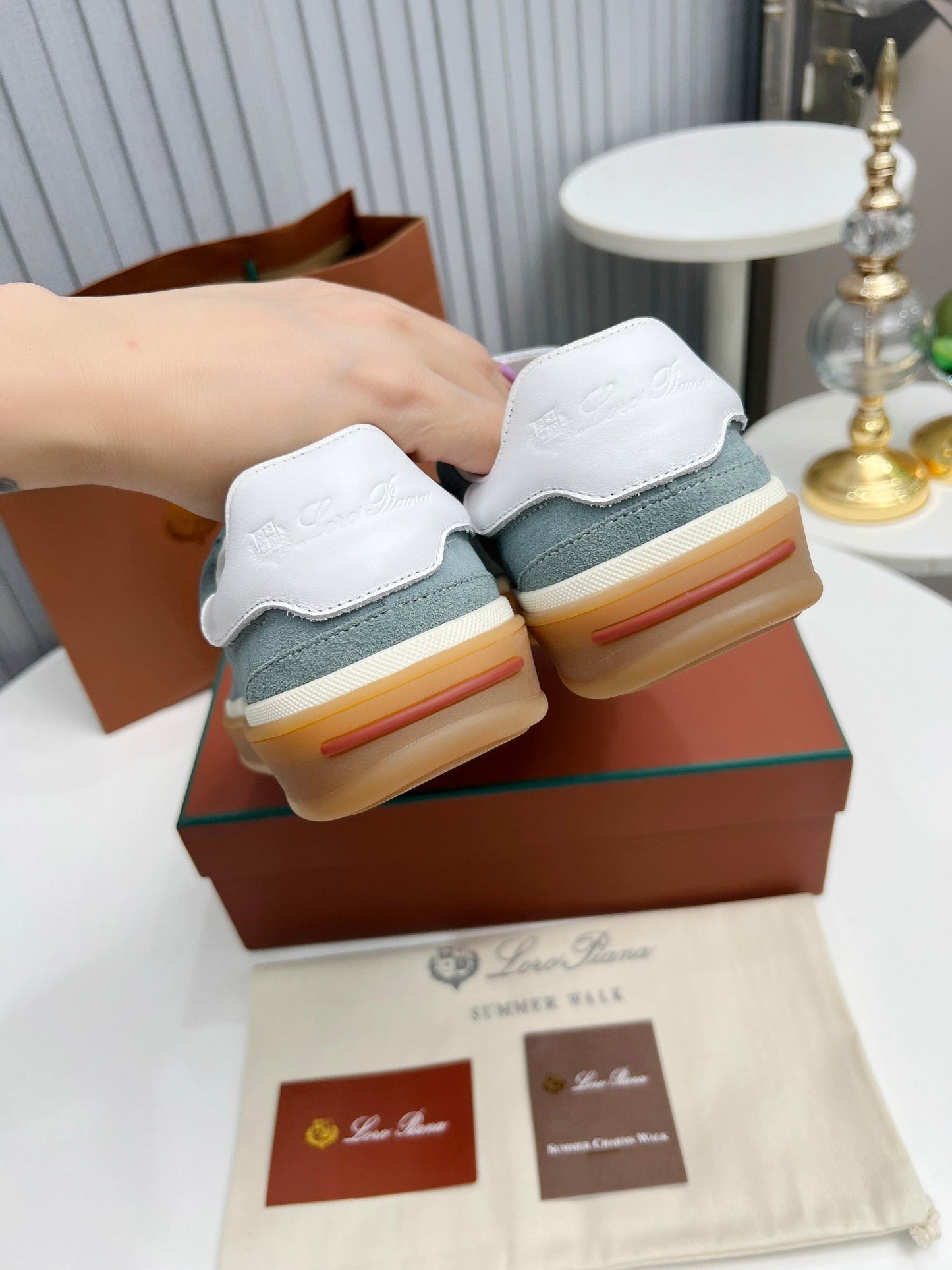 LP TENNIS WALK SNEAKERS STONE SUEDE