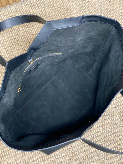 Y TOTE BAG 39 IN BLACK CALFSKIN