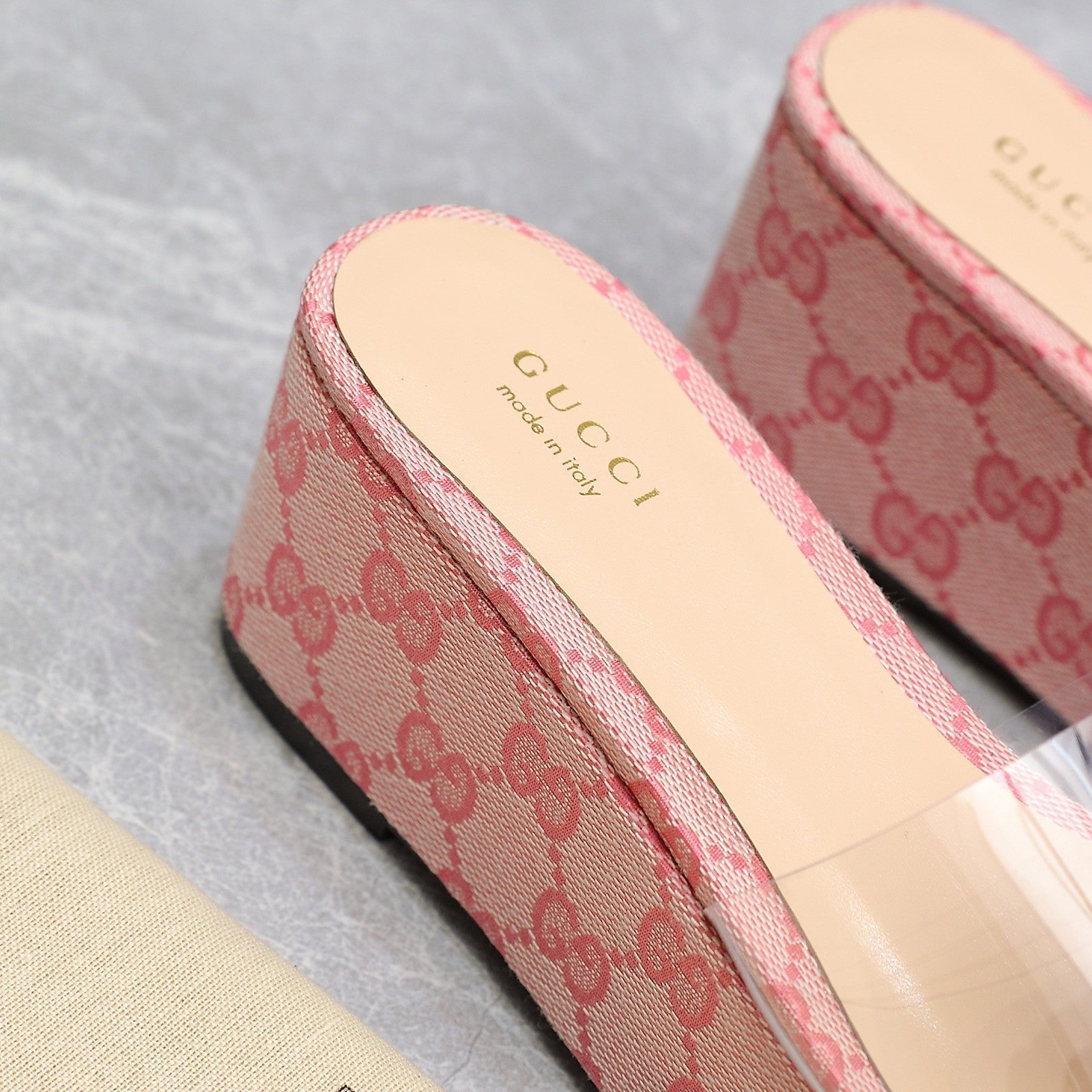 HIGH WEDGE PLATFORM IN LIGHT PINK CANVAS WITH DOUBLE CRYSTAL G BUCKLE