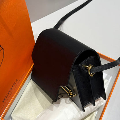 HM ROULIS 18 MINI BAG IN BLACK CALFSKIN GOLD-TONE HARDWARE