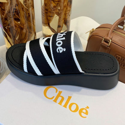 WOODY WEDGE SANDALS IN BLACK MIX WHITE CANVAS WITH RUBBER SOLE