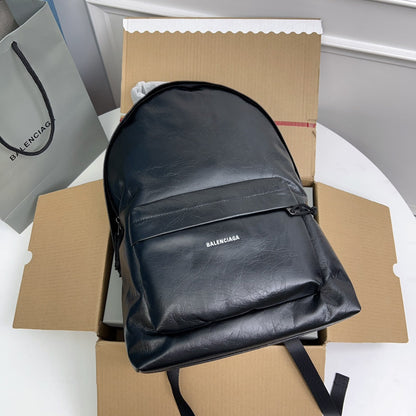 EXPLORER BACKPACK 47 IN BLACK ARENA LAMBSKIN