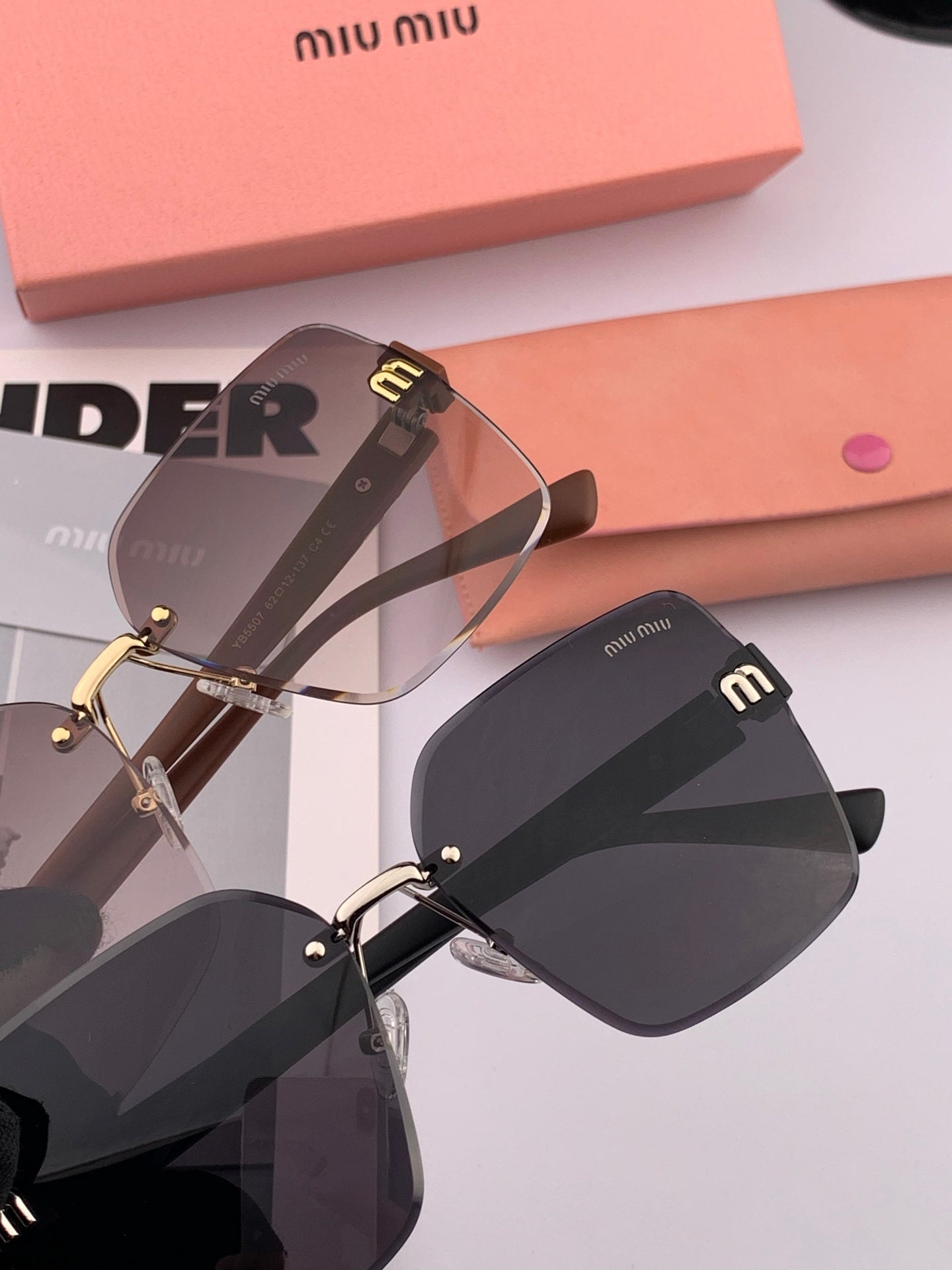 RUNWAY SQUARE SUNGLASSES M7550 IN ACETATE