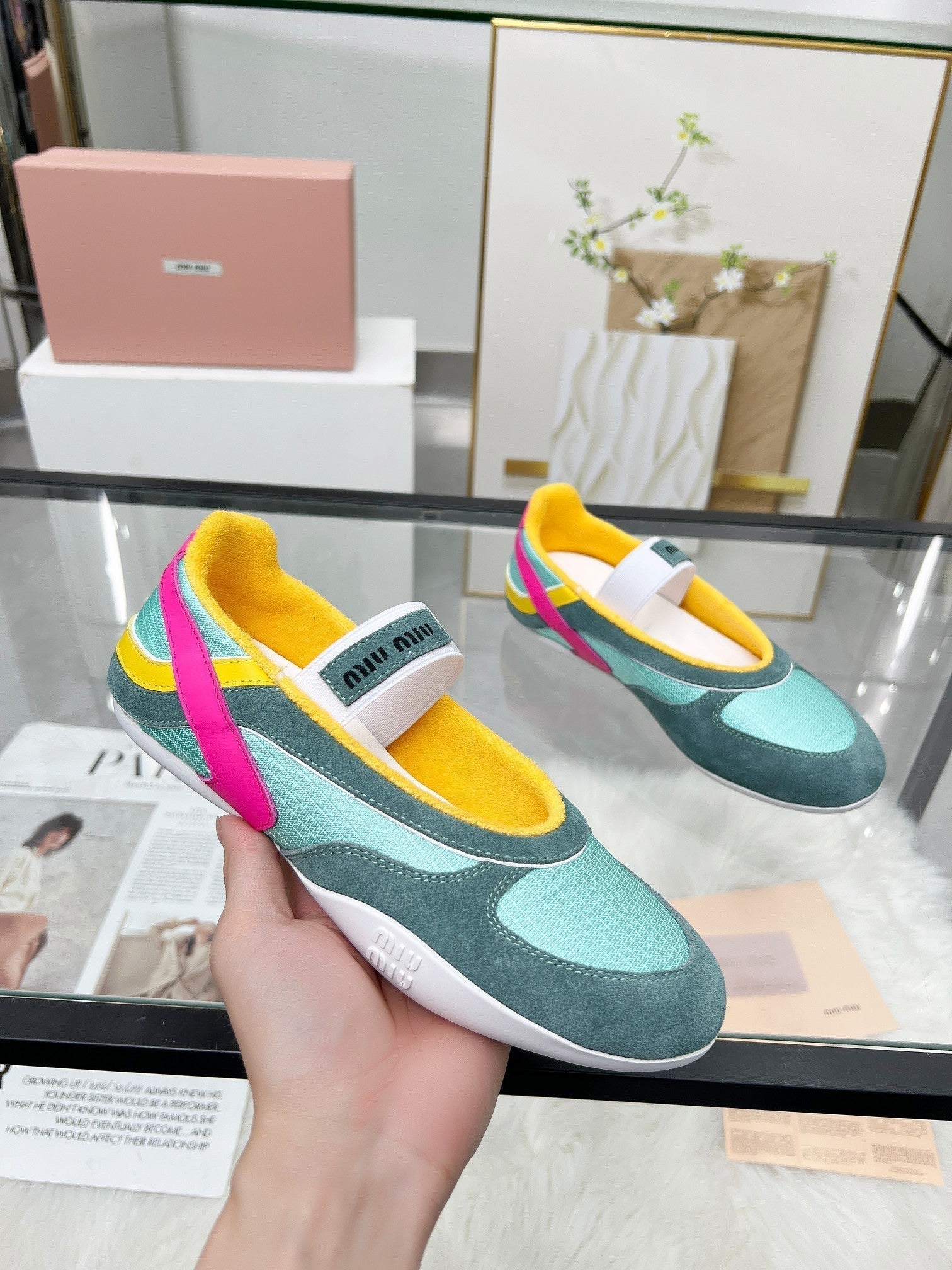 GYMNASIUM BALLERINAS IN GREEN PINK YELLOW TECHNICAL FABRIC AND SUEDE