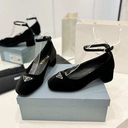 PRA NAPPA MARY JANE PUMPS BLACK SATIN