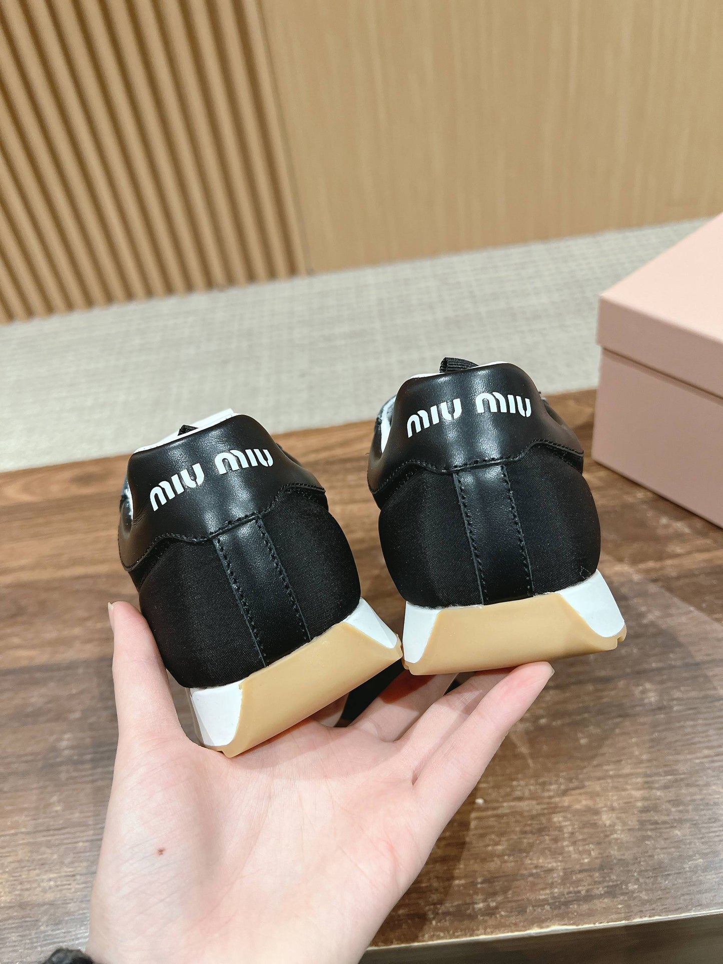 RUNNING SNEAKERS IN BLACK LAMBSKIN AND FABRIC ANTI-SLIP RUBBER SOLE