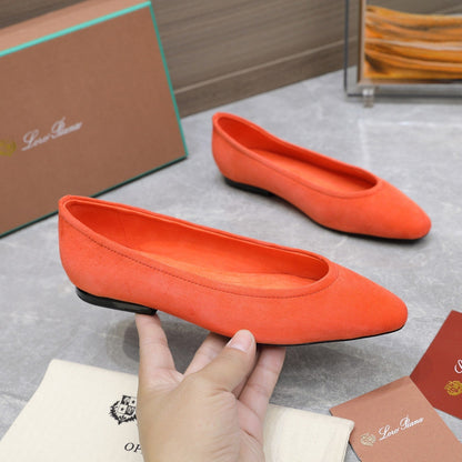 CLASSIC BALLET SHOES IN ORANGE SUEDUE