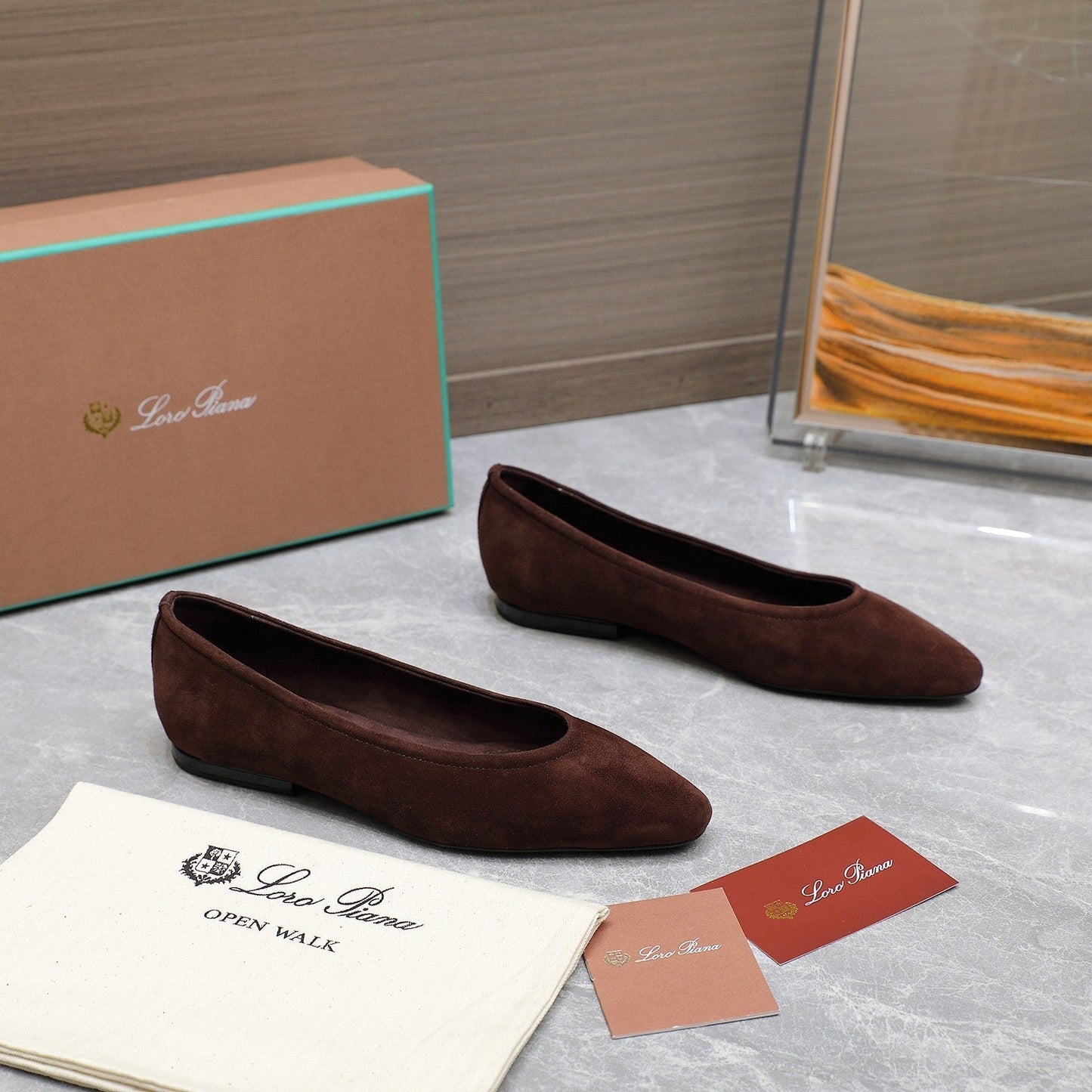 CLASSIC BALLET SHOES IN BROWN SUEDUE