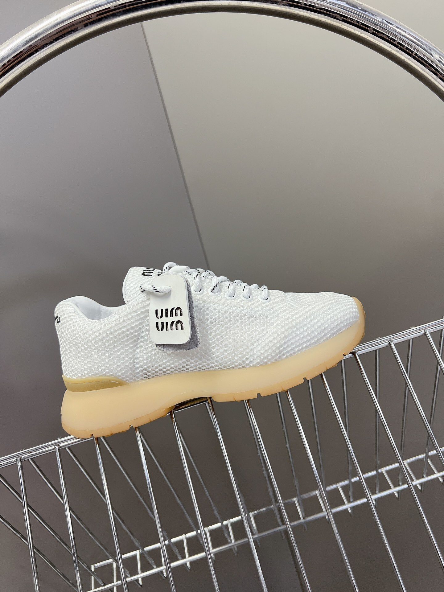 BASIC SNEAKERS IN WHITE MESH