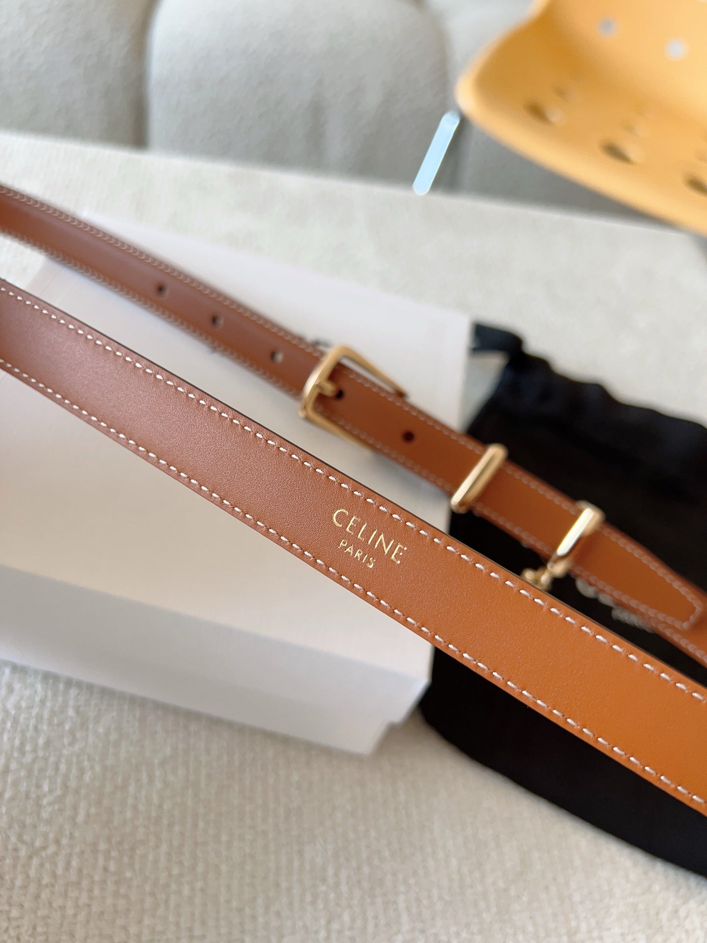 CL BELT 18MM IN BROWN TAURILLON CALFSKIN GOLD BUCKLE
