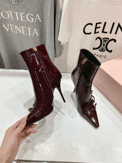 HIGH HEEL POINTED-TOE BOOTS IN WINE RED PATENT LAMBSKIN