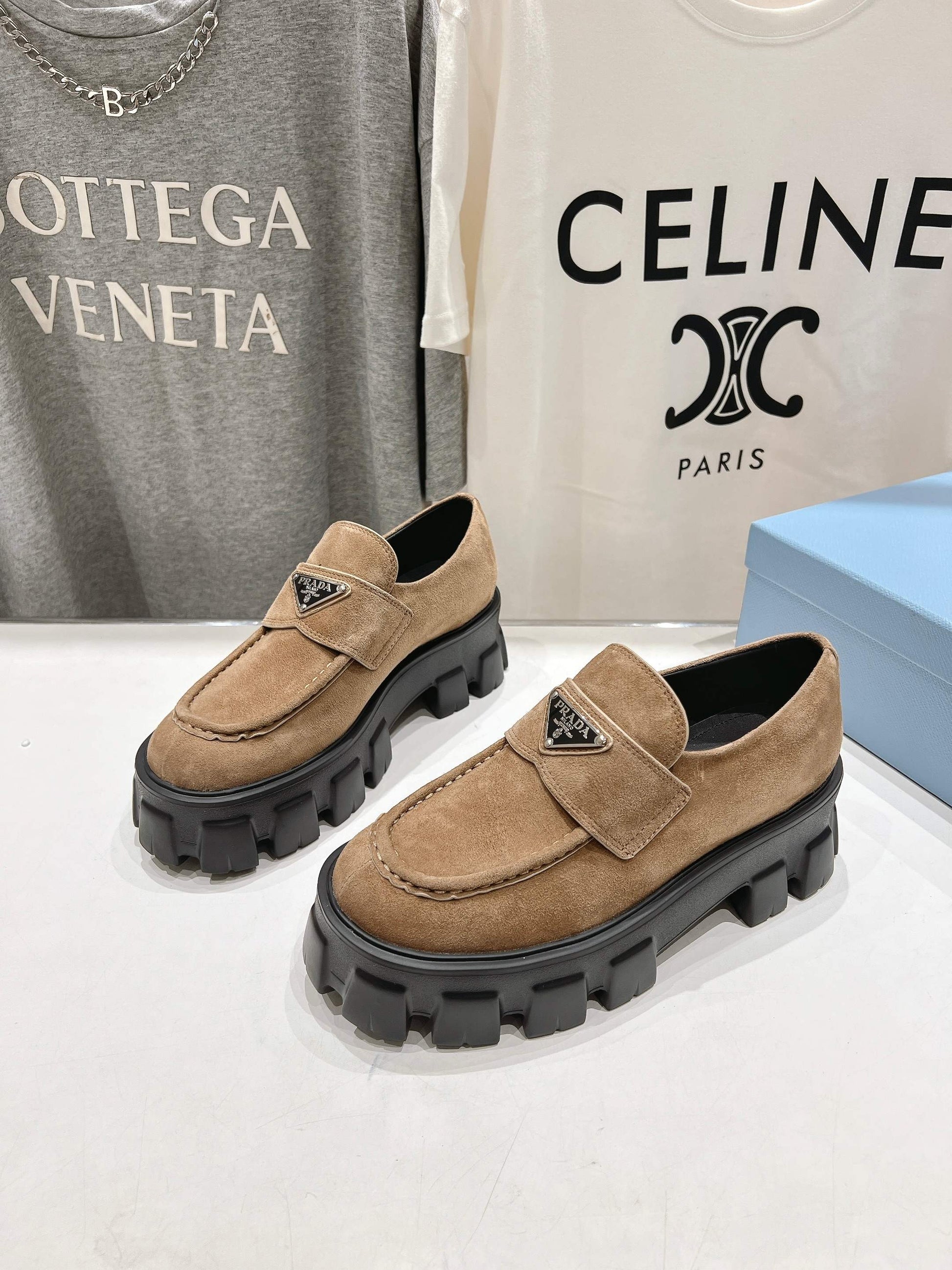 MONOLITH LOAFERS IN CAMEL BEIGE SUEDE