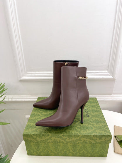 SIGNORIA SHORT BOOTS 10.5CM IN WALNUT BROWN CALFSKIN
