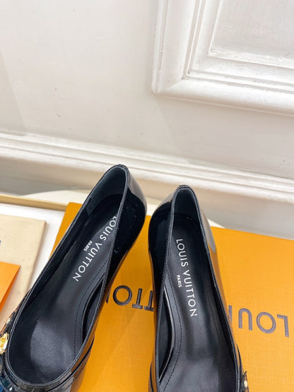 6AM HIGH PUMP 5 CM IN BLACK PATENT CALFSKIN